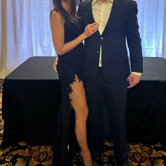 Alamour The Label dress - Picture 2 of 6